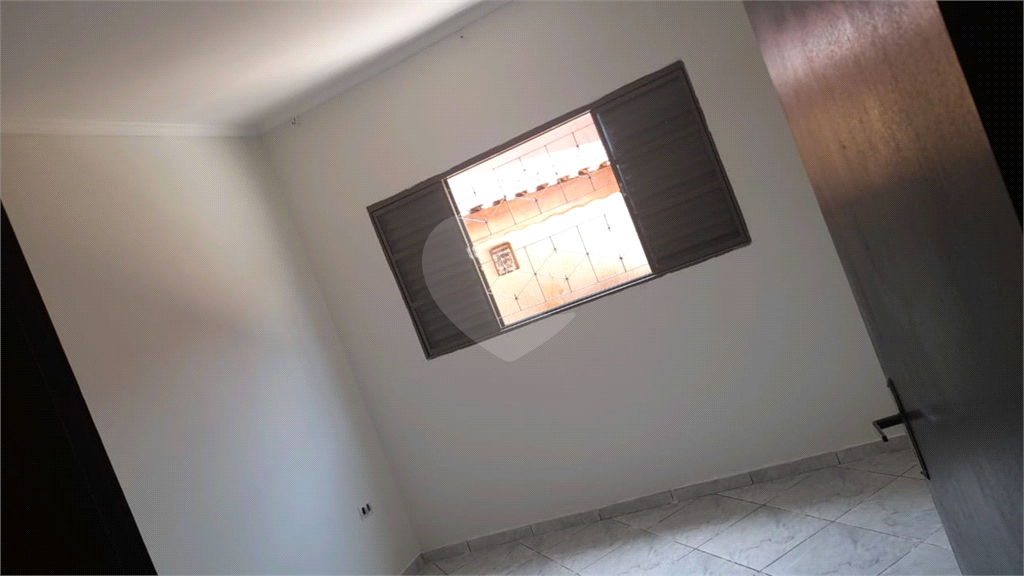 Casa à venda com 3 quartos, 153m² - Foto 9