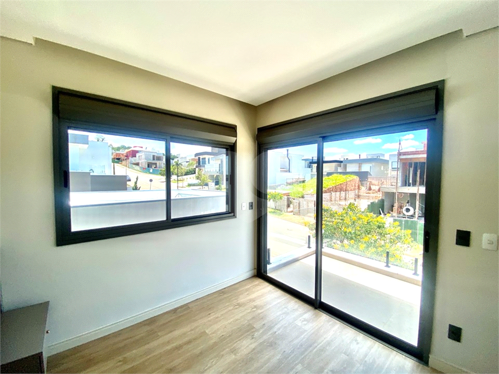 Casa de Condomínio à venda com 3 quartos, 238m² - Foto 10