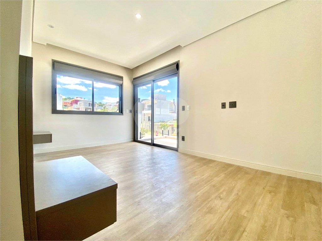 Casa de Condomínio à venda com 3 quartos, 238m² - Foto 11