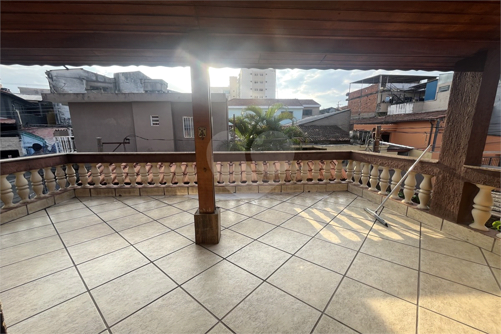 Sobrado com 3 dormitórios e 2 vagas na Zona Norte- SP