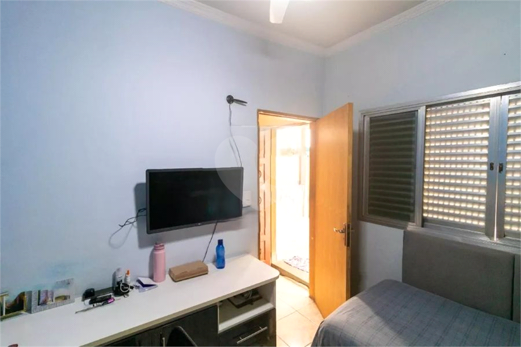 Casa à Venda | 190 m² | 4 dormitórios, 1 suíte | 5 vagas na Vila Ponte Rasa!