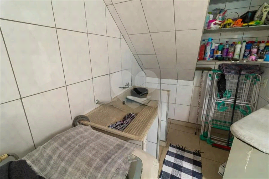 Casa à Venda | 190 m² | 4 dormitórios, 1 suíte | 5 vagas na Vila Ponte Rasa!