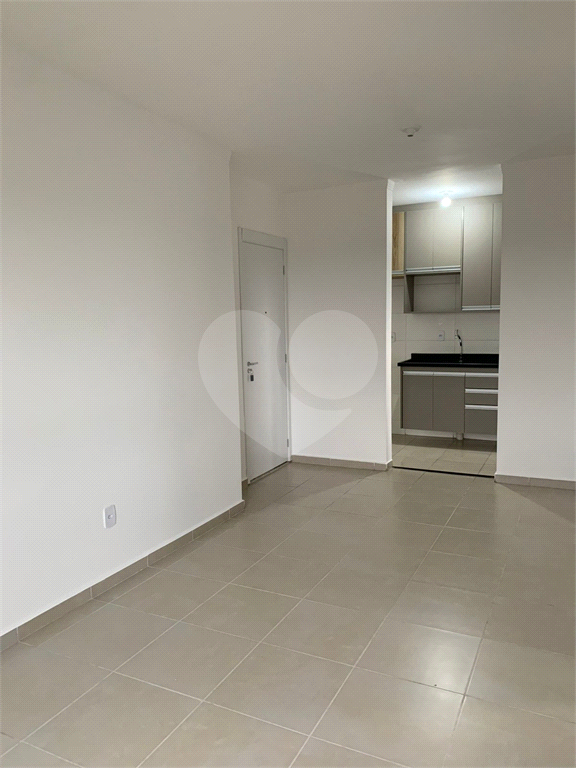 Apartamento à venda com 2 quartos, 49m² - Foto 18