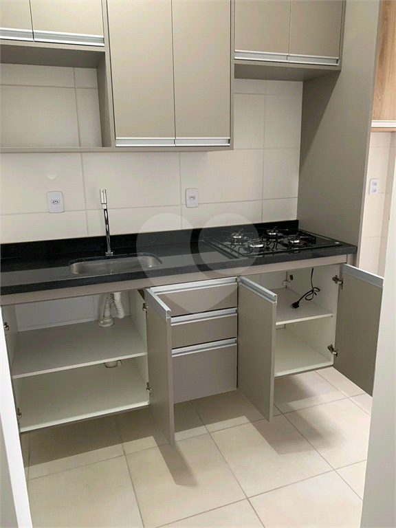 Apartamento à venda com 2 quartos, 49m² - Foto 4