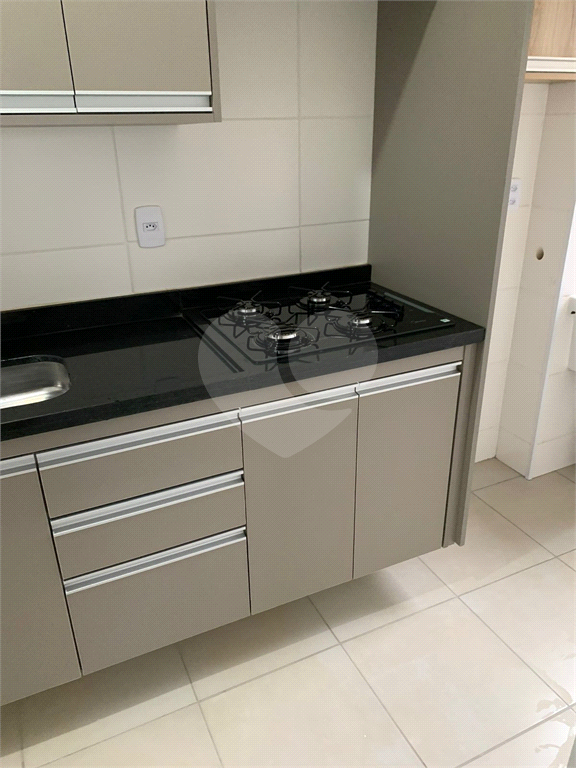 Apartamento à venda com 2 quartos, 49m² - Foto 3