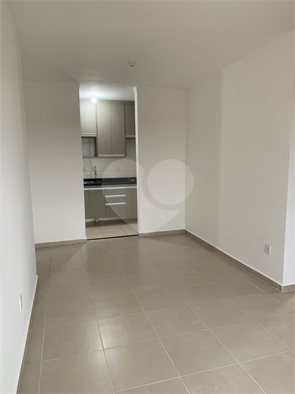 Apartamento à venda com 2 quartos, 49m² - Foto 13