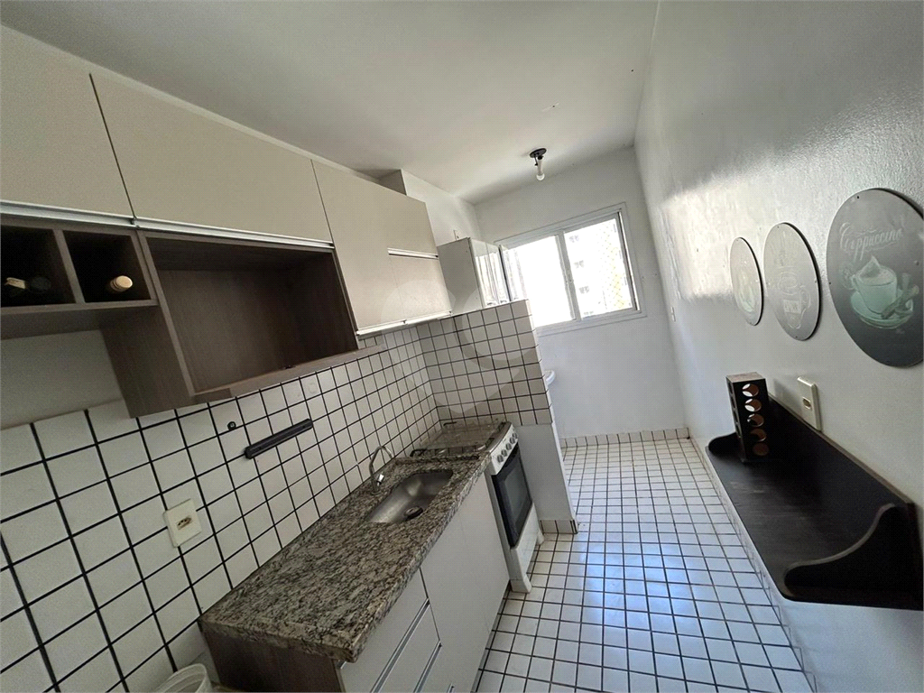 Apartamento à venda com 2 quartos, 58m² - Foto 6