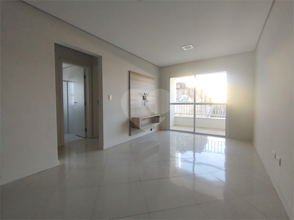 Apartamento para alugar com 2 quartos, 65m² - Foto 5