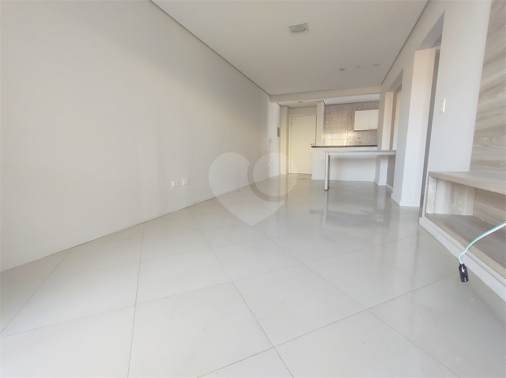 Apartamento para alugar com 2 quartos, 65m² - Foto 6