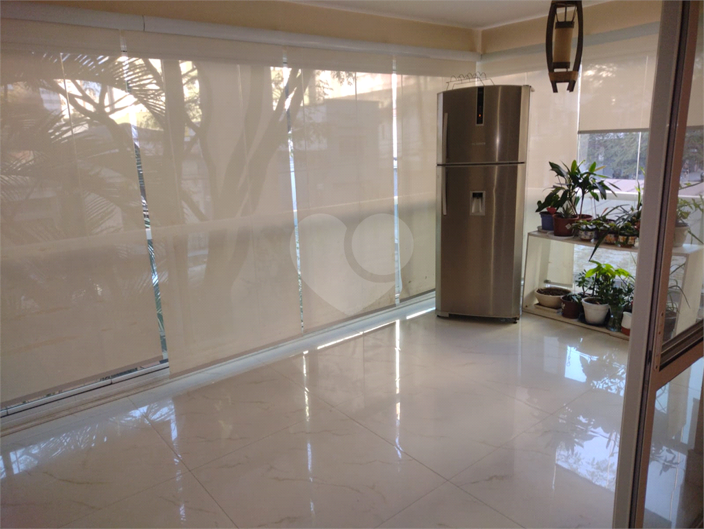 3 suites - 3 vagas de garagem na Mooca