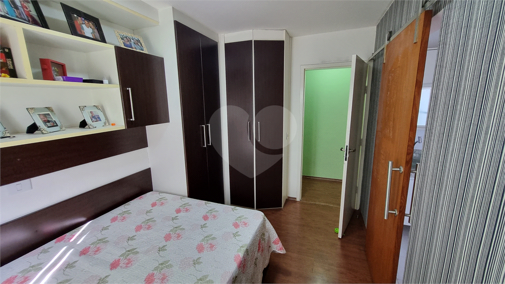 Sobrado para venda, 287m², 4 dormitórios, sendo uma suíte master e outra americana, 3 vagas 