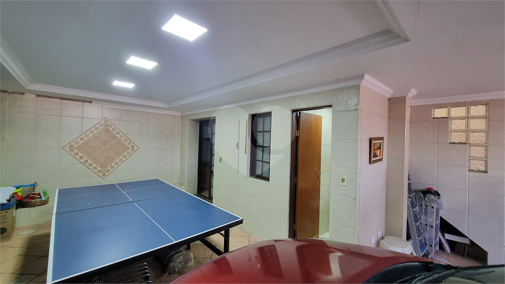Sobrado para venda, 287m², 4 dormitórios, sendo uma suíte master e outra americana, 3 vagas 