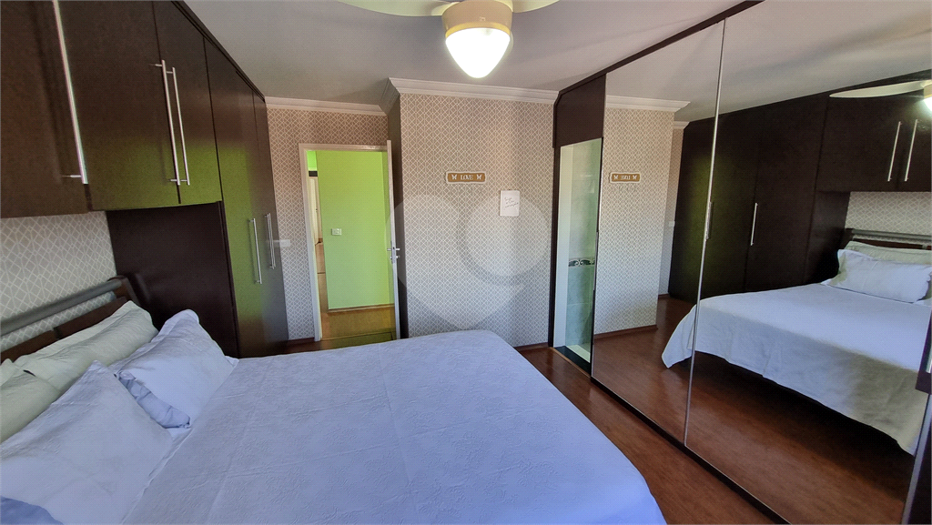 Sobrado para venda, 287m², 4 dormitórios, sendo uma suíte master e outra americana, 3 vagas 