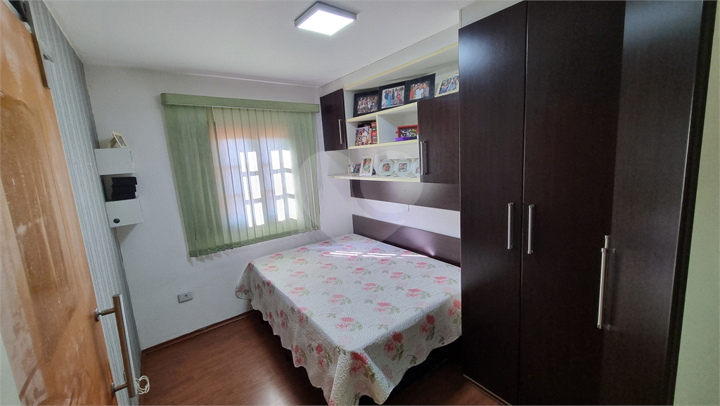 Sobrado para venda, 287m², 4 dormitórios, sendo uma suíte master e outra americana, 3 vagas 