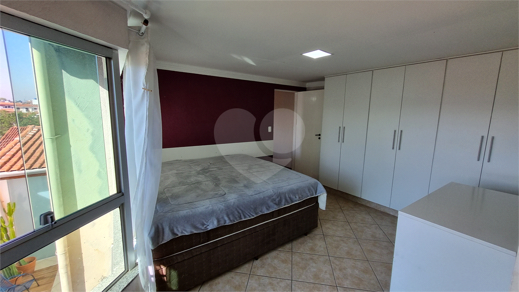 Sobrado para venda, 287m², 4 dormitórios, sendo uma suíte master e outra americana, 3 vagas 
