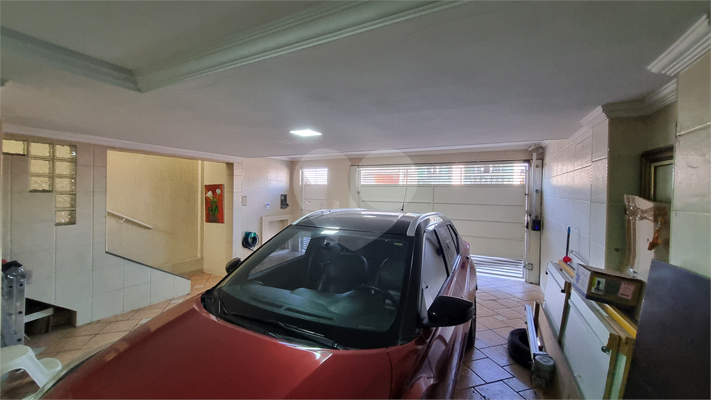 Sobrado para venda, 287m², 4 dormitórios, sendo uma suíte master e outra americana, 3 vagas 