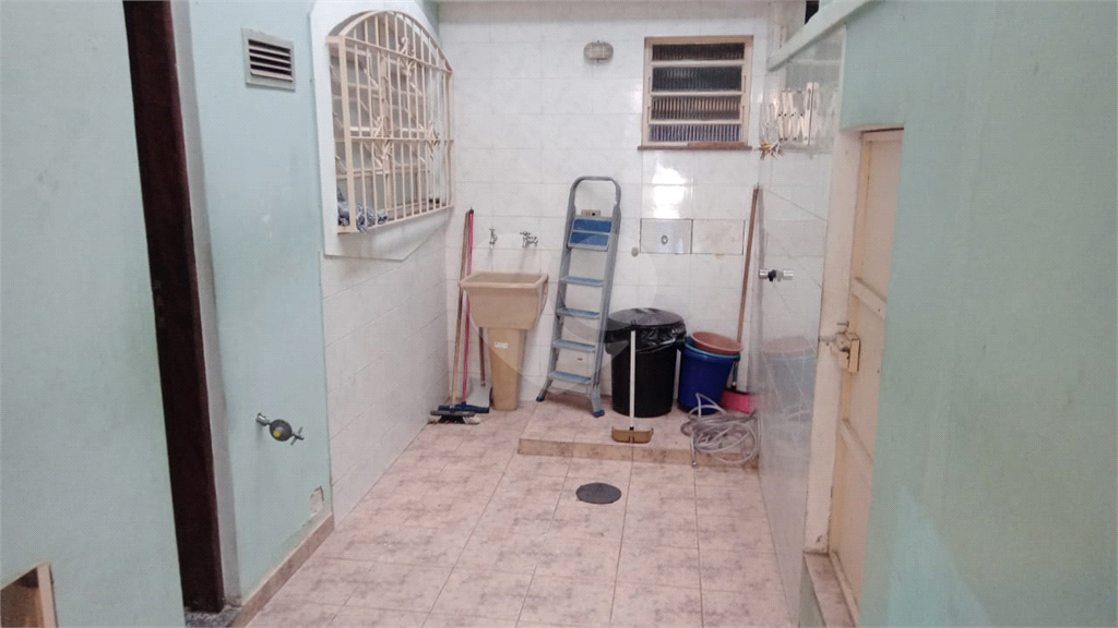 Sobrado à venda com 2 quartos, 75m² - Foto 9