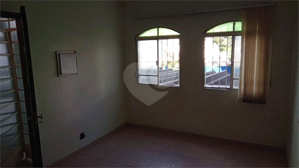 Sobrado à venda com 2 quartos, 75m² - Foto 11