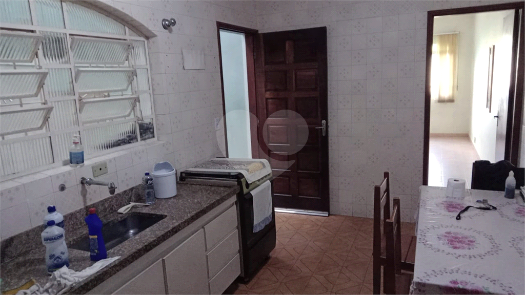 Sobrado à venda com 2 quartos, 75m² - Foto 13