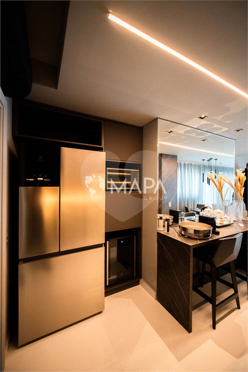 COBERTURA DUPLEX MOBILIADA 1 DORMITÓRIO PARA LOCAÇÃO OU VENDA EM PINHEIROS NA OSCAR FREIRE