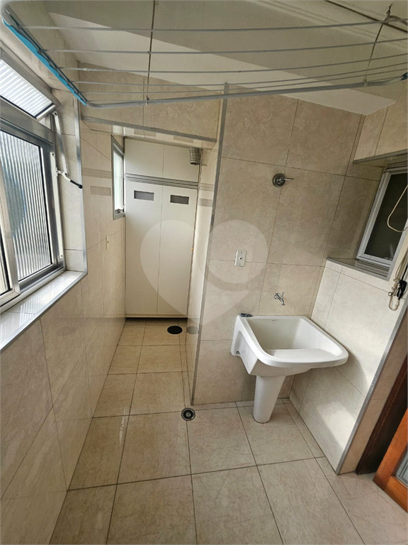 APARTAMENTO em TUCURUVI