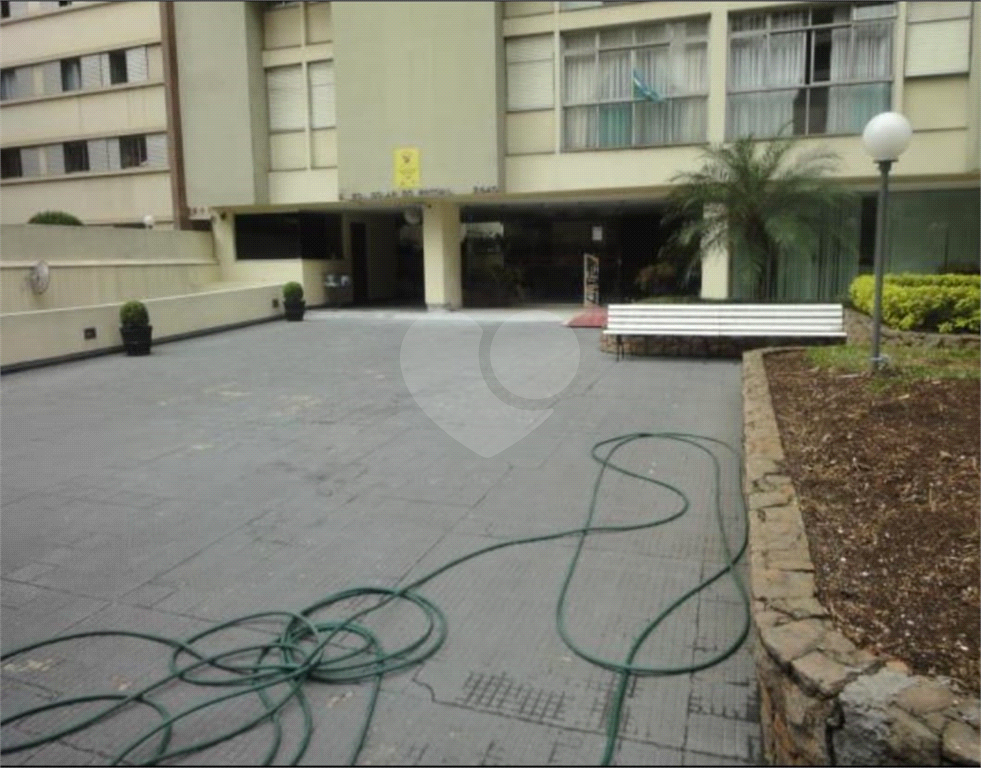 APARTAMENTO em SANTANA