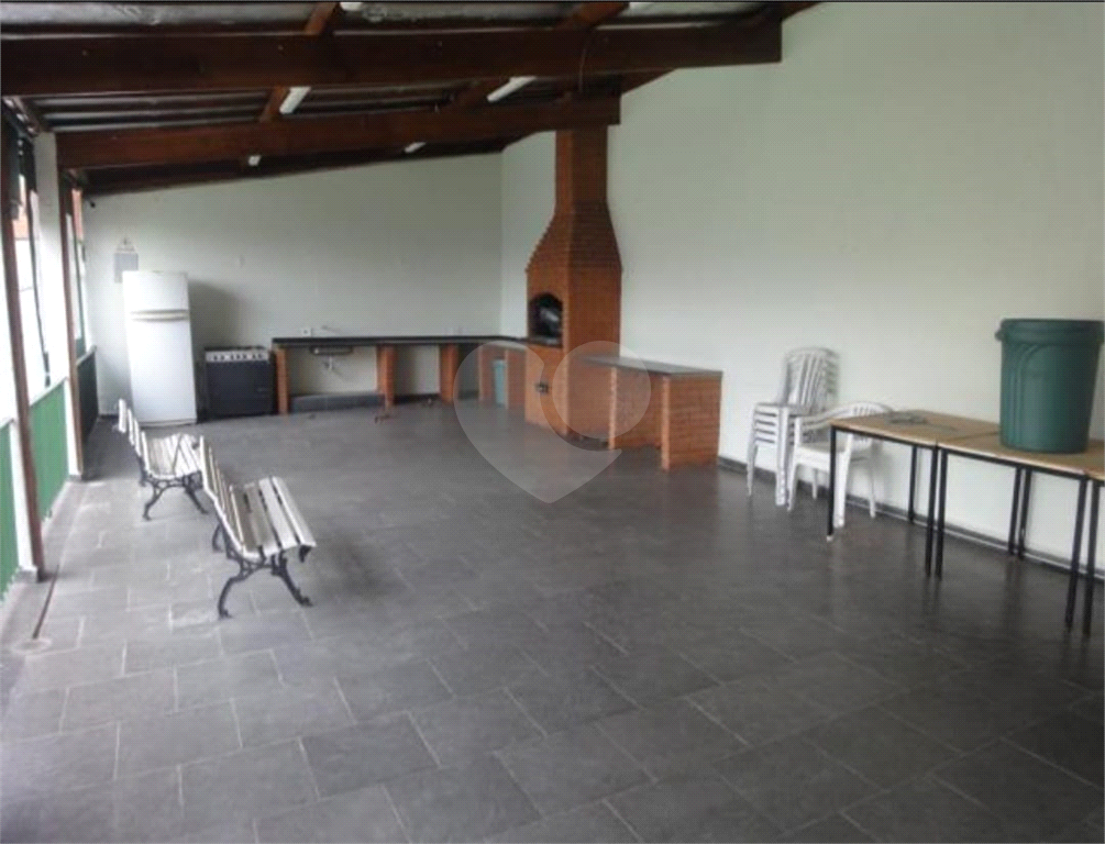 APARTAMENTO em SANTANA