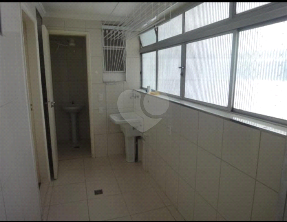 APARTAMENTO em SANTANA