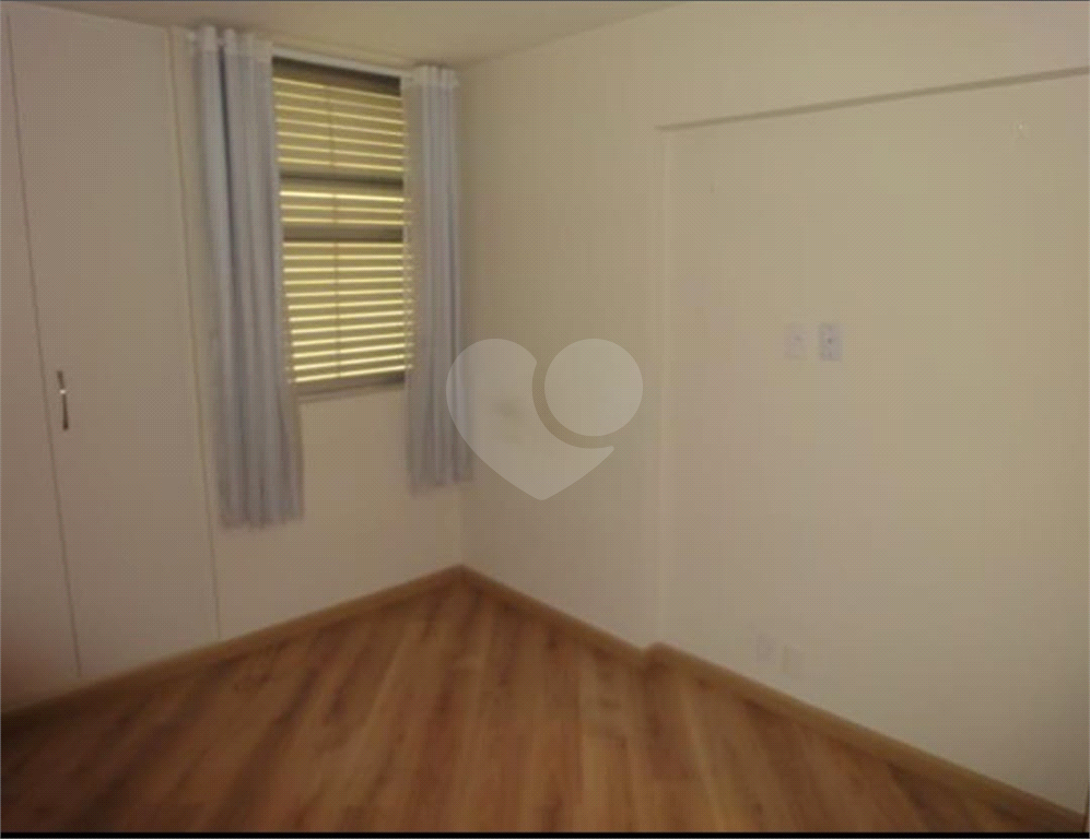 APARTAMENTO em SANTANA