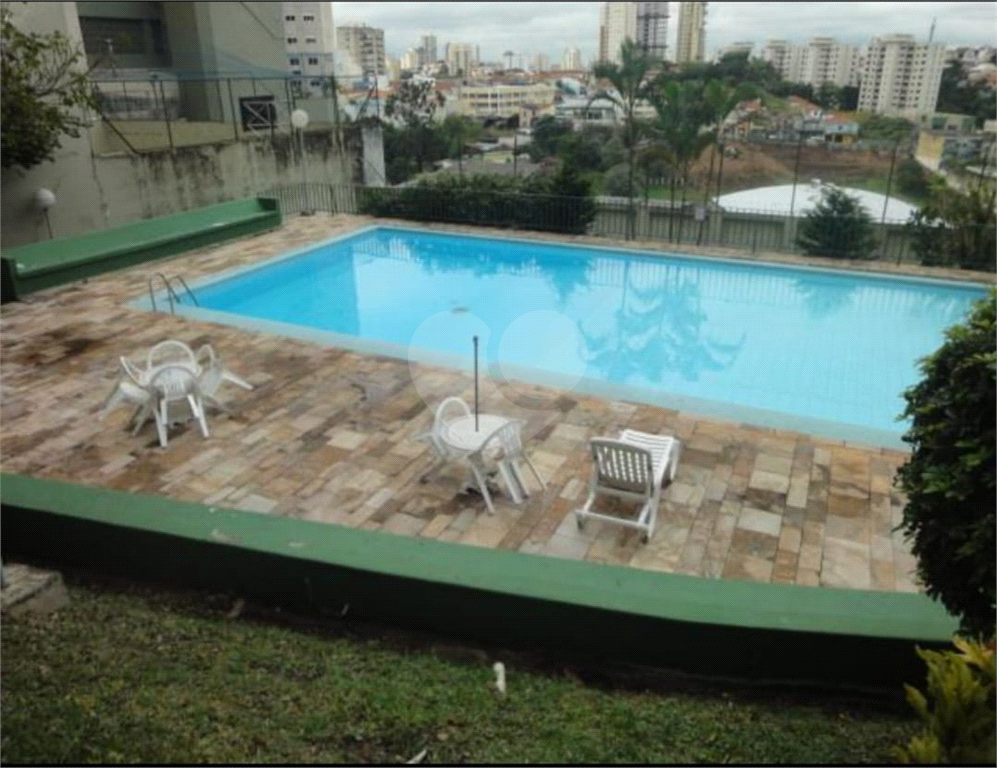 APARTAMENTO em SANTANA