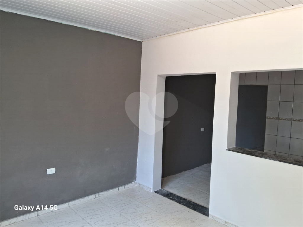 Casa à venda com 3 quartos, 70m² - Foto 18