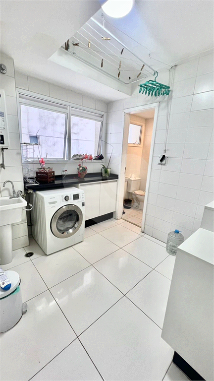 APARTAMENTO em MORUMBI
