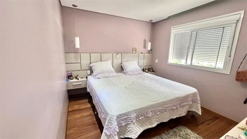 APARTAMENTO em MORUMBI