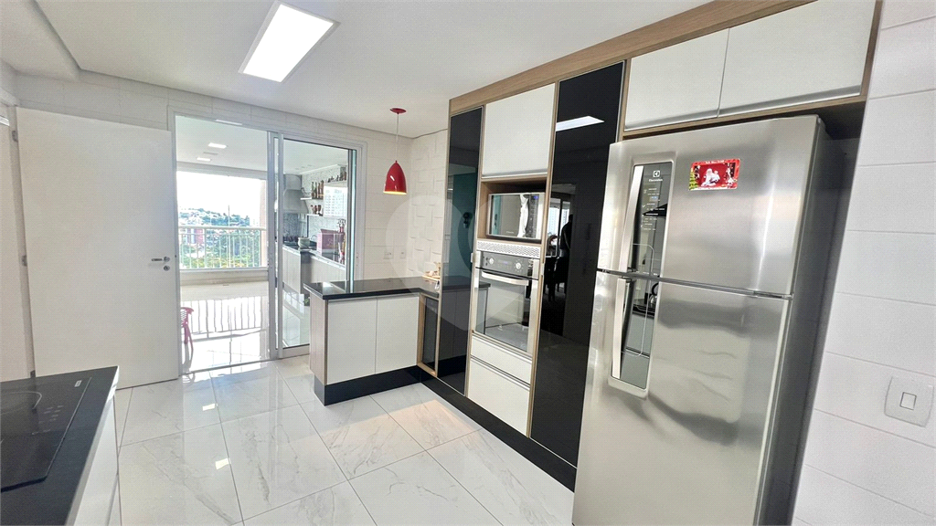 APARTAMENTO em MORUMBI