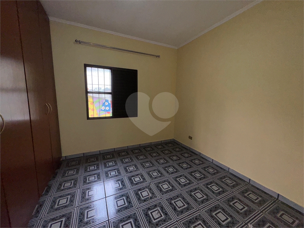 Sobrado com 02 dormitórios no Jaçana