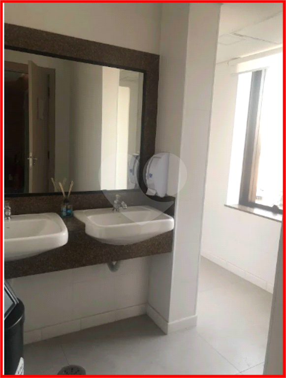 SALAS em VILA NOVA CONCEIÇÃO