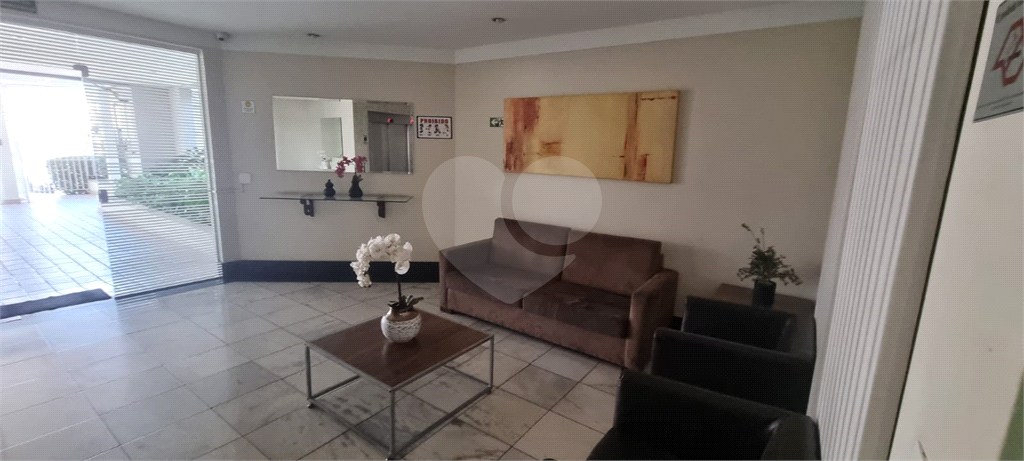 Apartamento no Bairro do Limão 
