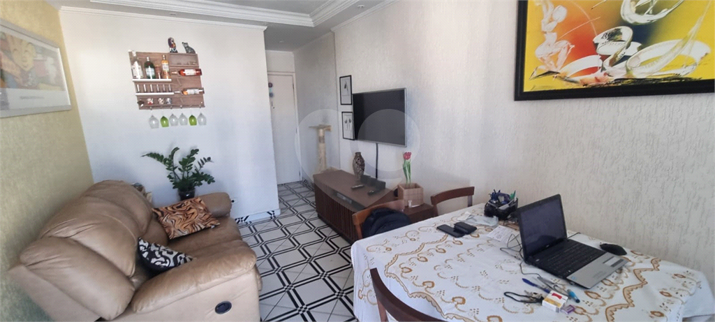 Apartamento no Bairro do Limão 