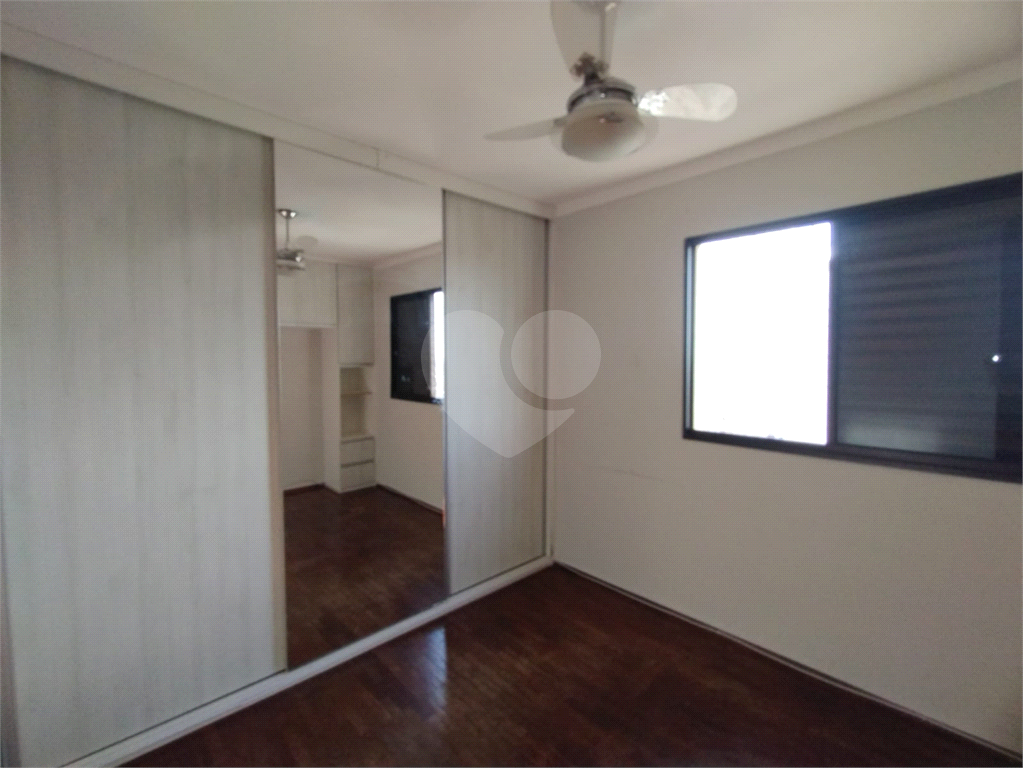 Apartamento à venda com 3 quartos, 90m² - Foto 15