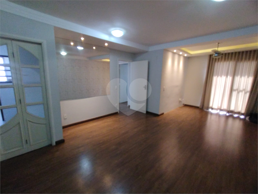 Apartamento à venda com 3 quartos, 90m² - Foto 9