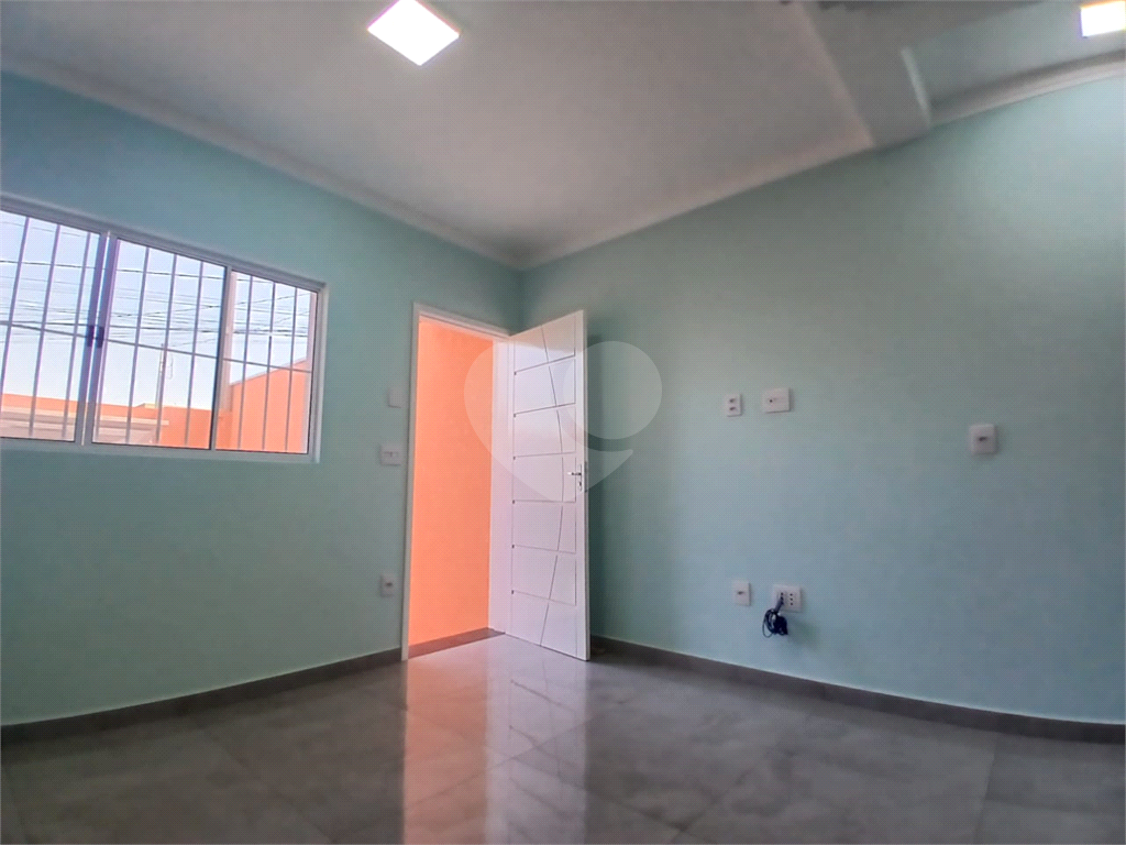 Casa à venda com 2 quartos, 88m² - Foto 10