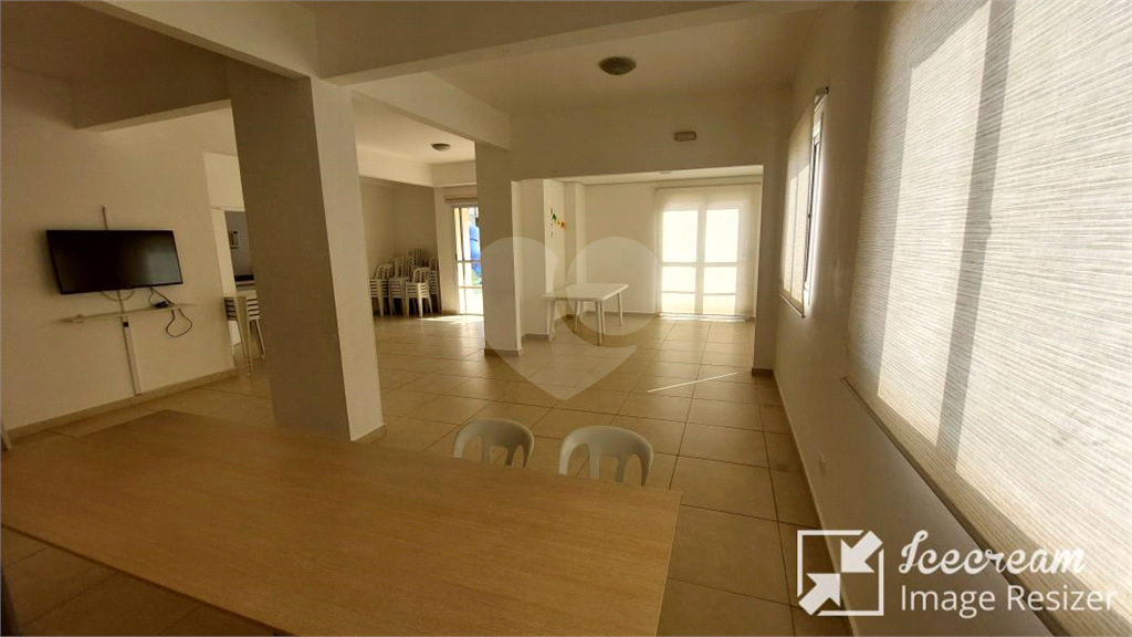 Apartamento 02 dormitórios e 01 vaga - Parada Inglesa/SP