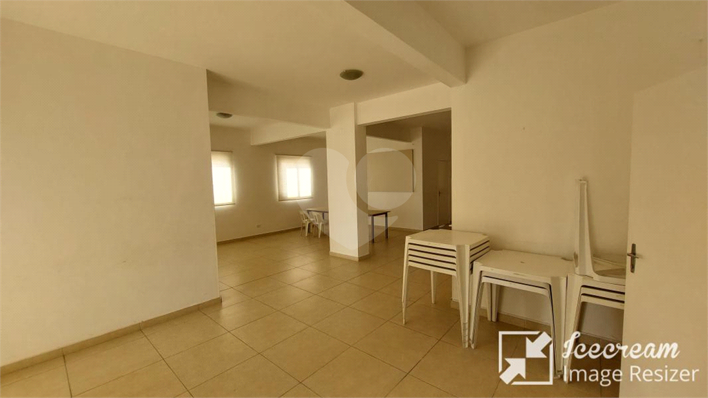 Apartamento 02 dormitórios e 01 vaga - Parada Inglesa/SP