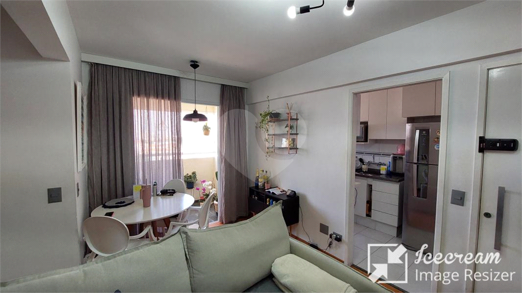 Apartamento 02 dormitórios e 01 vaga - Parada Inglesa/SP