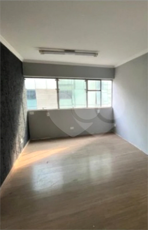 SALAS em CONSOLAÇÃO