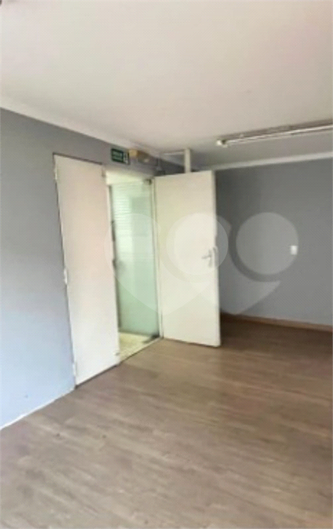 SALAS em CONSOLAÇÃO