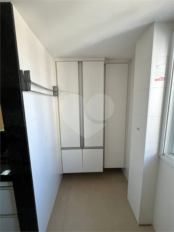 Apartamento à venda com 3 quartos, 93m² - Foto 7