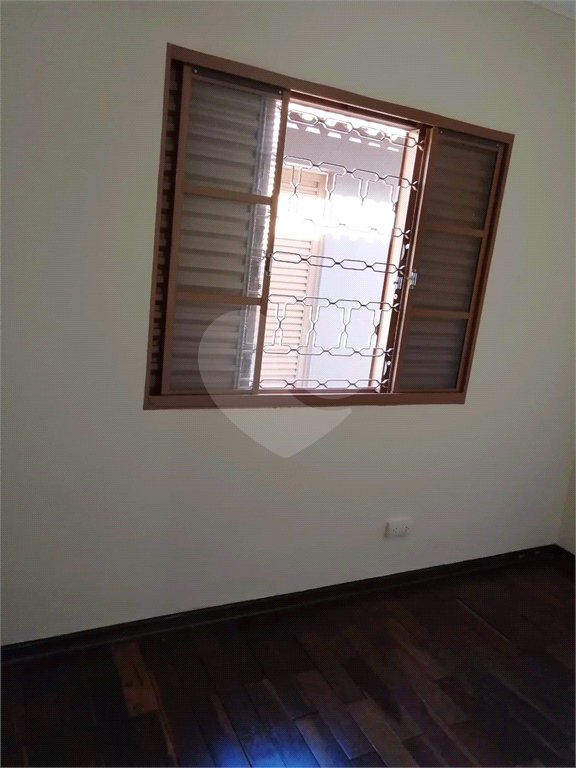 Casa à venda e aluguel com 3 quartos, 275m² - Foto 19