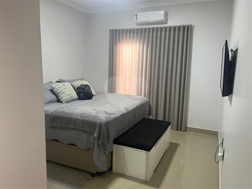 Casa de Condomínio à venda com 3 quartos, 214m² - Foto 17