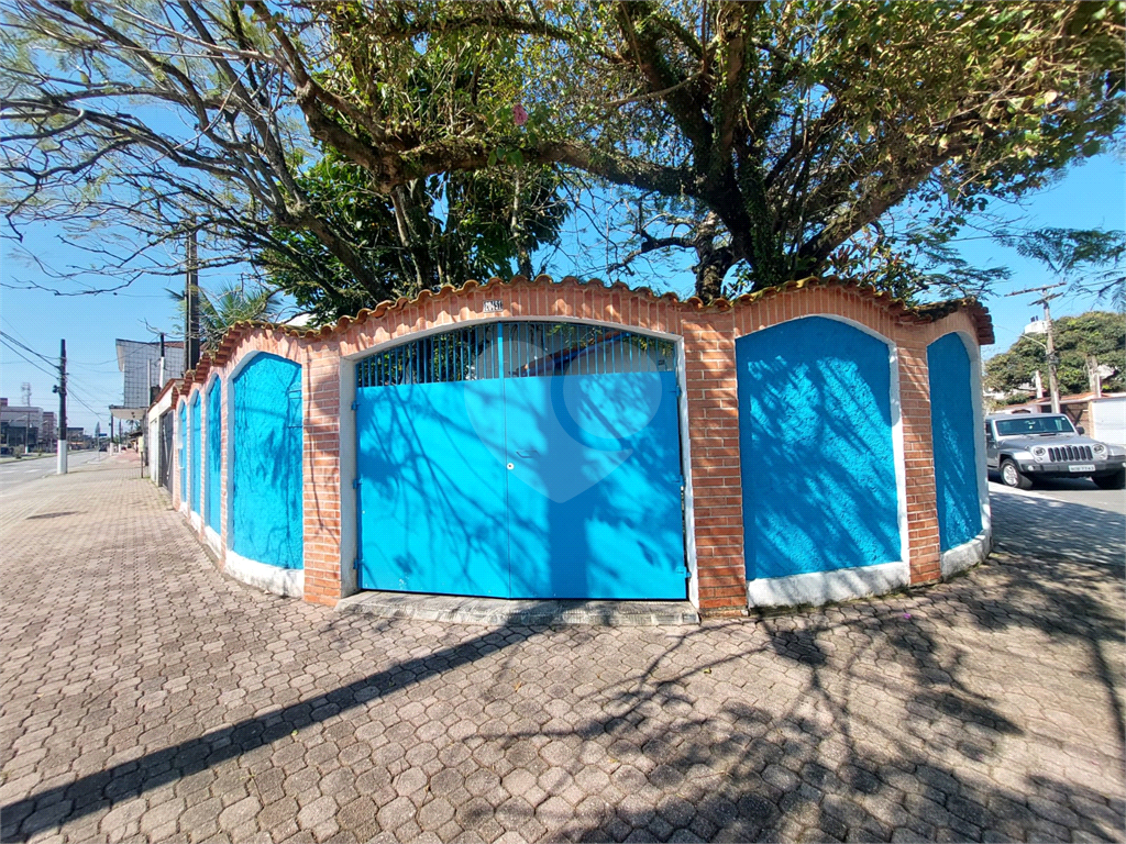 Casa térrea no Solemar - Praia Grande
